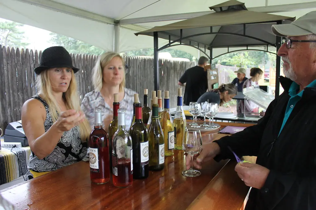 Celebración tradicional en las calles de Vejer de la Frontera